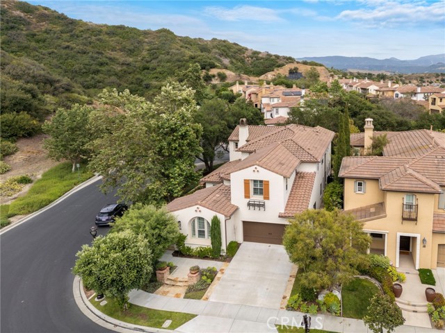 21 Corte Lomas Verdes, San Clemente CA: https://media.crmls.org/medias/def9e5a9-af00-42a8-864f-df9dd67019d9.jpg