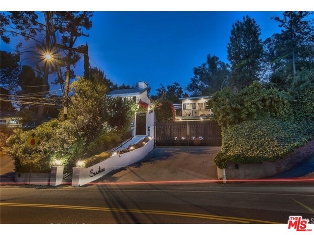 7475 Mulholland Drive, Los Angeles, CA, 90046 7475 Mulholland Drive, Los Angeles, CA, 90046