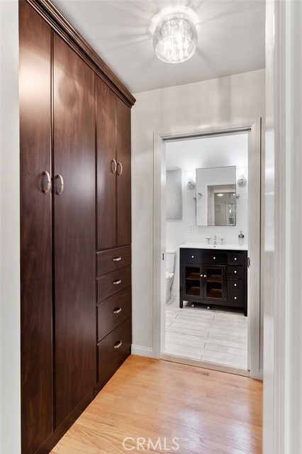 6115 Van Noord Avenue, Valley Glen CA: https://media.crmls.org/medias/defa19fc-578a-4449-9155-2d4591834f69.jpg