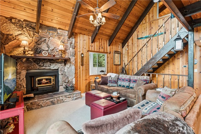 28565 Shenandoah Drive, Lake Arrowhead, CA 92352