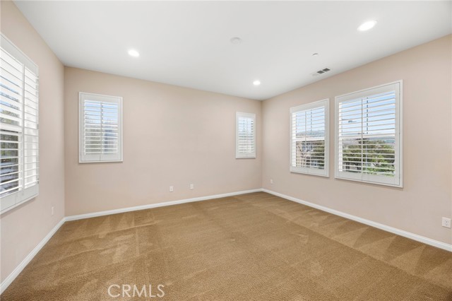 Detail Gallery Image 8 of 21 For 2952 E Walking Beam Pl, Brea,  CA 92821 - 3 Beds | 2/1 Baths
