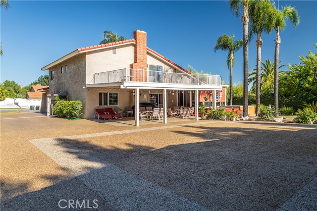 2241 N 1st Avenue, Upland CA: https://media.crmls.org/medias/defc9977-bffa-4641-a745-4ed08247360c.jpg