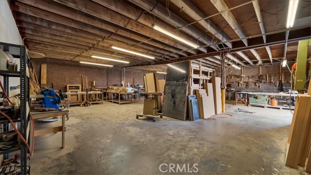 491 W Rialto Avenue, Rialto, California 92376, ,Commercial Sale,For Sale,491 W Rialto Avenue,CRCV23169939