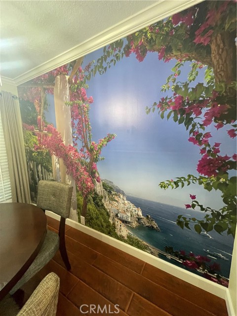 9852 Coral Cove Circle, Huntington Beach CA: https://media.crmls.org/medias/defe0068-6f99-41bb-9ce2-639715144df7.jpg