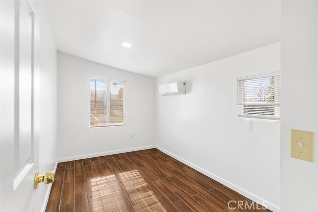 Detail Gallery Image 12 of 24 For 1130 Jeffrey St, Bakersfield,  CA 93305 - 2 Beds | 1 Baths