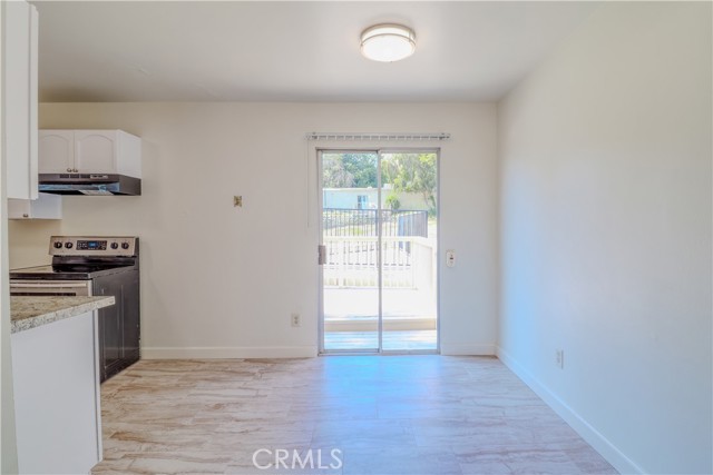 3084 Panorama Road, Riverside CA: https://media.crmls.org/medias/defe8d36-2112-4398-9956-4646b38c2d09.jpg