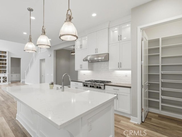 Detail Gallery Image 7 of 75 For 10866 Rojo Ct, Cypress,  CA 90720 - 3 Beds | 3/1 Baths