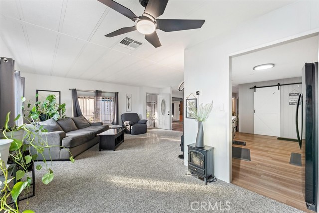 Detail Gallery Image 9 of 35 For 1420 Cabrillo Dr, Hemet,  CA 92543 - 2 Beds | 2 Baths