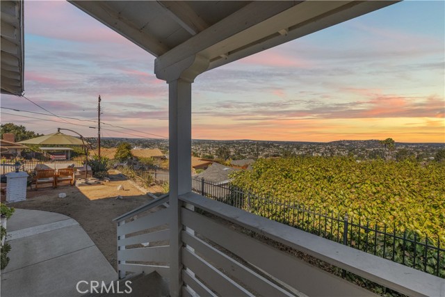 Detail Gallery Image 2 of 49 For 7990 Cinnabar Dr, La Mesa,  CA 91941 - 4 Beds | 3 Baths