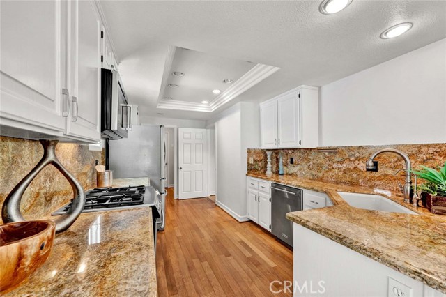 Detail Gallery Image 6 of 33 For 12 Chelsea Pointe, Dana Point,  CA 92629 - 3 Beds | 2/1 Baths