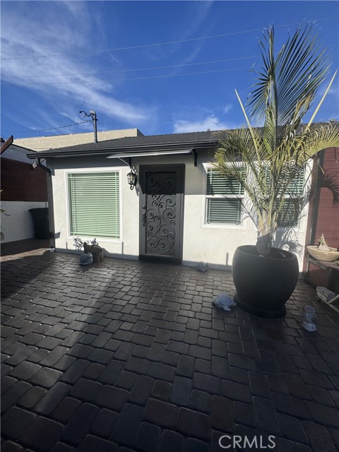 Front Image Thumbnail for CRDW26023111