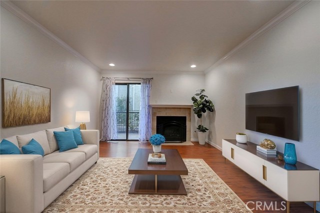 Detail Gallery Image 3 of 32 For 25581 Indian Hill Ln #E,  Laguna Hills,  CA 92653 - 2 Beds | 2 Baths
