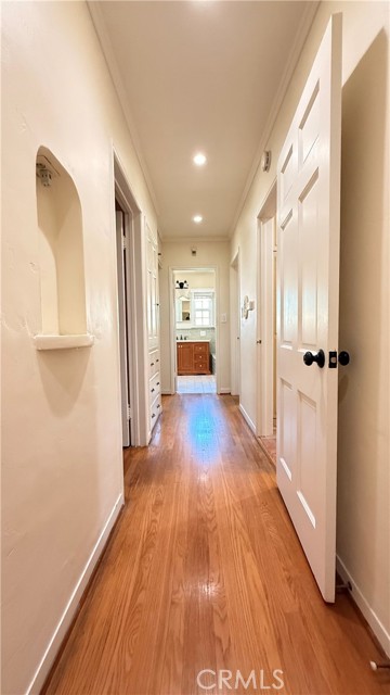 Detail Gallery Image 17 of 28 For 420 N Campbell Ave, Alhambra,  CA 91801 - 3 Beds | 1/1 Baths