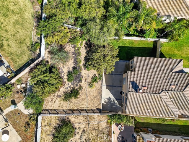 Detail Gallery Image 9 of 58 For 1937 Madera Cir, Corona,  CA 92879 - 4 Beds | 3 Baths