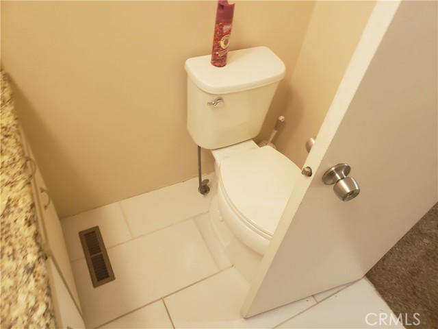 Image 5 of 12 For 800 Palm Avenue A