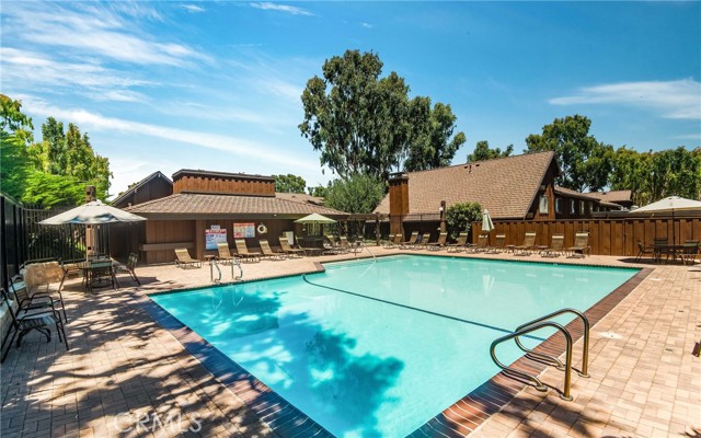 Detail Gallery Image 31 of 32 For 2261 Stonewood Ct, San Pedro,  CA 90732 - 2 Beds | 3 Baths
