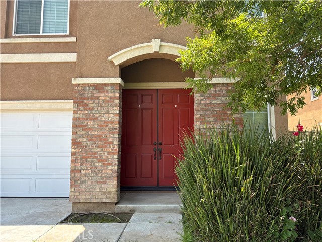 Detail Gallery Image 2 of 44 For 7416 Morning Hills Dr, Corona,  CA 92880 - 5 Beds | 4/1 Baths