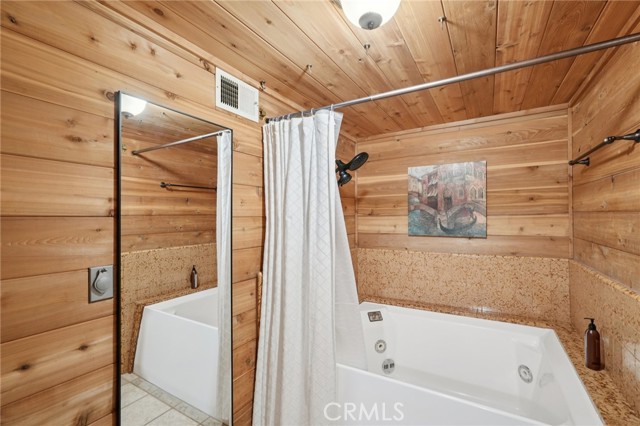 Detail Gallery Image 23 of 33 For 195 Birchwood Dr, Lake Arrowhead,  CA 92352 - 3 Beds | 3/1 Baths