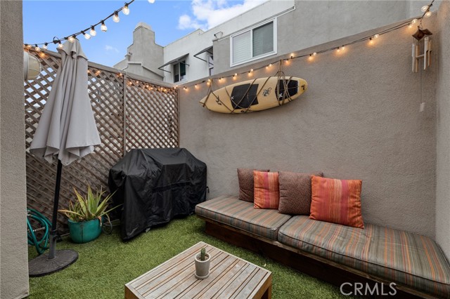 501 Herondo Street, Hermosa Beach, California 90254, 3 Bedrooms Bedrooms, ,2 BathroomsBathrooms,Residential,For Sale,Herondo,SB25176231
