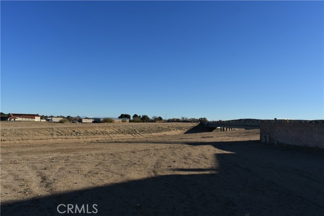 Detail Gallery Image 35 of 39 For 14988 Rivers Edge Rd, Helendale,  CA 92342 - – Beds | – Baths