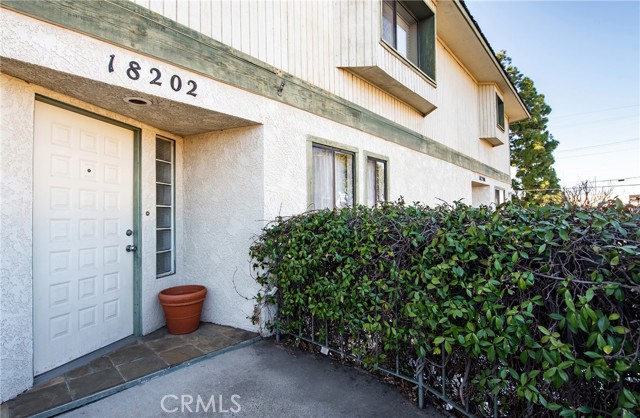 18202 Kingsdale Avenue, Redondo Beach, California 90278, 2 Bedrooms Bedrooms, ,1 BathroomBathrooms,Residential,Sold,Kingsdale,WS22015615