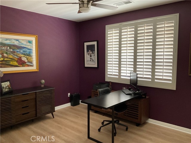 den/office