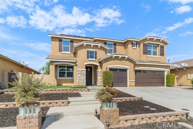 Detail Gallery Image 4 of 35 For 31732 via Santa Elena, Winchester,  CA 92596 - 5 Beds | 4/1 Baths