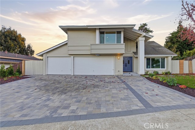 Detail Gallery Image 2 of 28 For 25302 Neptune Dr, Dana Point,  CA 92629 - 4 Beds | 2/1 Baths