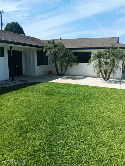 Detail Gallery Image 2 of 42 For 4887 Philadelphia St, Chino,  CA 91710 - 4 Beds | 2 Baths