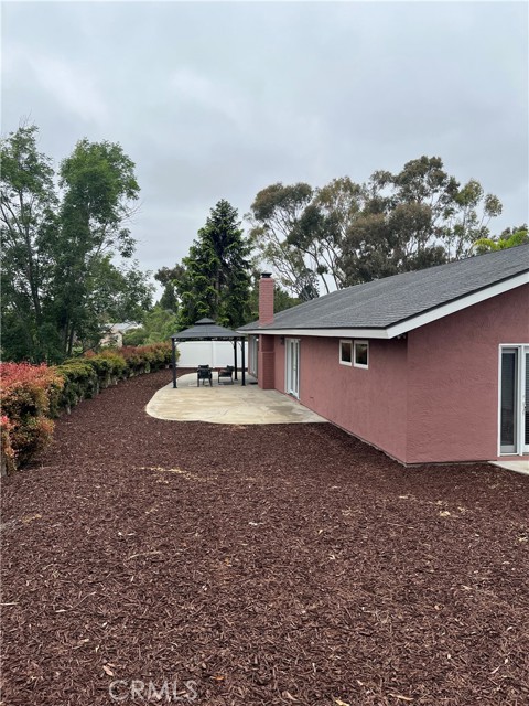 757 Horseshoe Circle, Vista CA: https://media.crmls.org/medias/df0ad365-ba91-484e-82b9-8952af37152c.jpg