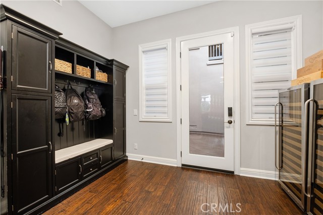 1 Running Brook Drive, Coto de Caza CA: https://media.crmls.org/medias/df0b2644-2305-411c-aa42-9aaf3a0f6b4f.jpg