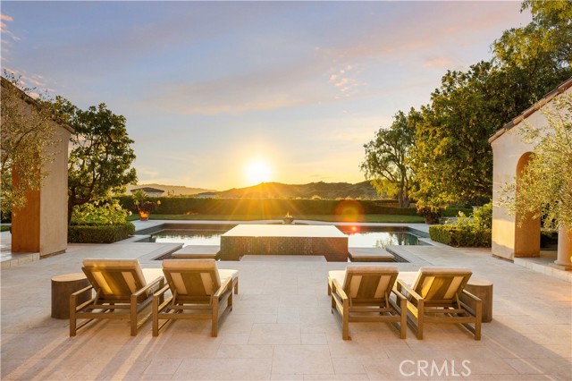 Detail Gallery Image 10 of 68 For 51 Echo, Irvine,  CA 92603 - 7 Beds | 8/5 Baths