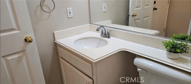 1650 Ravenswood Road, Beaumont CA: https://media.crmls.org/medias/df0ced25-b57e-4363-9cb0-225cd09882d2.jpg