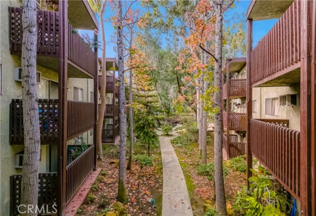 Detail Gallery Image 20 of 20 For 5830 Benner St #208,  Los Angeles,  CA 90042 - 2 Beds | 2 Baths