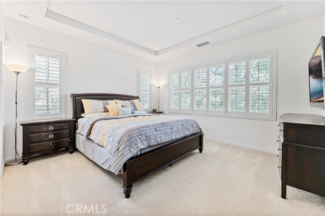 52 Norwich, Irvine CA: https://media.crmls.org/medias/df0dff45-e696-4c72-8d66-e489175c35f2.jpg