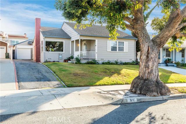 332 Avenue E, Redondo Beach, California 90277, 3 Bedrooms Bedrooms, ,2 BathroomsBathrooms,Residential,Sold,Avenue E,SB16123662