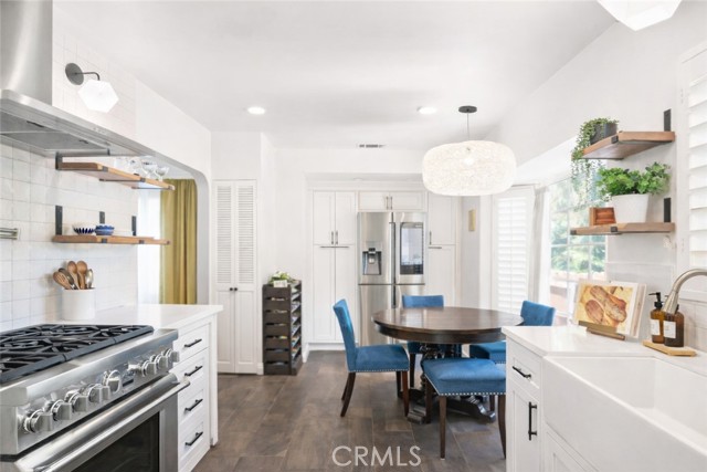 Detail Gallery Image 13 of 28 For 3209 Bennett Dr, Los Angeles,  CA 90068 - 2 Beds | 1 Baths