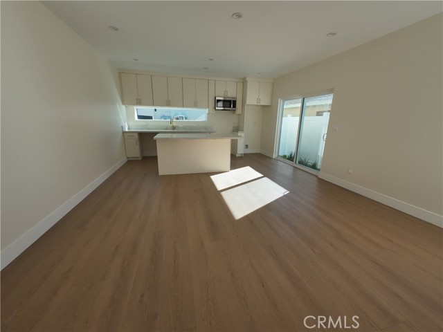 Detail Gallery Image 3 of 18 For 13058 Pinney St, Pacoima,  CA 91331 - 5 Beds | 4/1 Baths