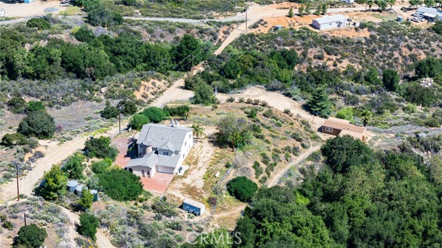35050 Margo Road, Lake Elsinore CA: https://media.crmls.org/medias/df10292b-b15b-4caa-a913-4cba499873dc.jpg