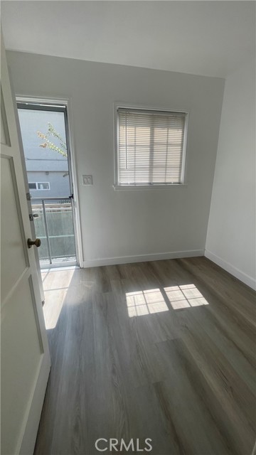 Detail Gallery Image 7 of 23 For 364 370 1/2 S Sierra Madre Bld, Pasadena,  CA 91107 - 1 Beds | 1 Baths