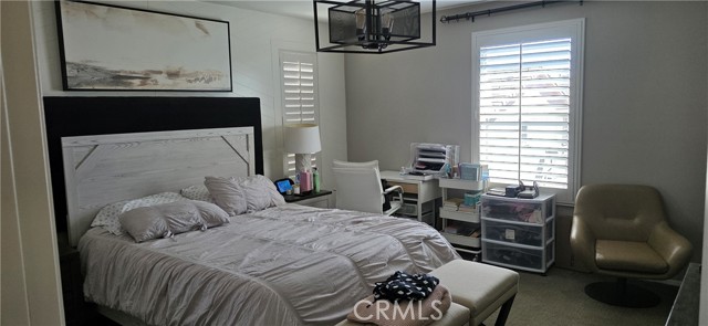 Detail Gallery Image 17 of 29 For 17190 Pioneer, San Bernardino,  CA 92407 - 3 Beds | 2/1 Baths