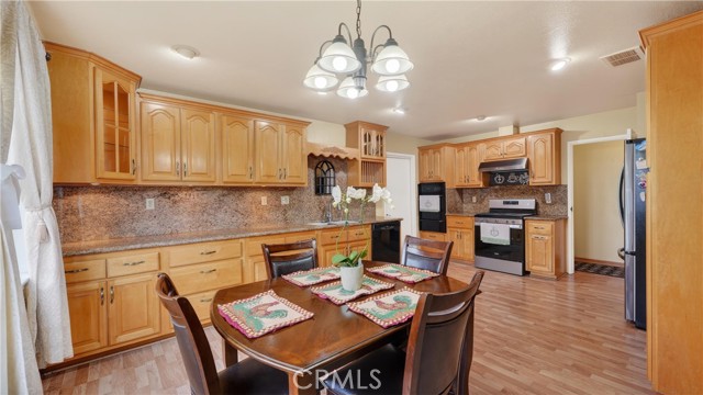 Detail Gallery Image 18 of 43 For 1726 E Autumn, West Covina,  CA 91791 - 3 Beds | 2 Baths