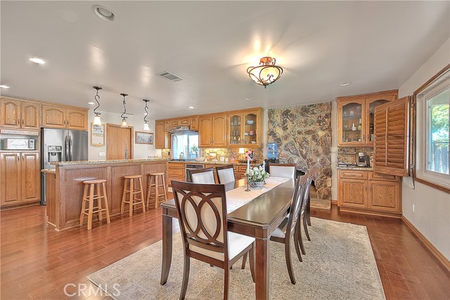 Detail Gallery Image 4 of 59 For 22393 De Soto St, Grand Terrace,  CA 92313 - 3 Beds | 2 Baths