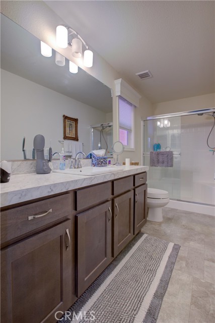 Detail Gallery Image 14 of 22 For 1568 Queen Way, Livingston,  CA 95334 - 3 Beds | 2 Baths