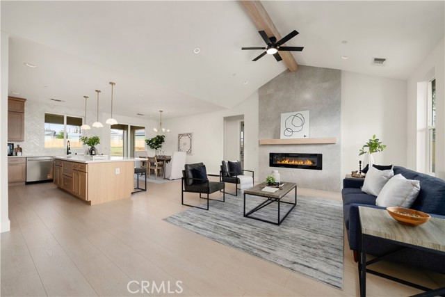 Detail Gallery Image 9 of 49 For 5887 Crestview Dr, Paradise,  CA 95969 - 3 Beds | 2 Baths