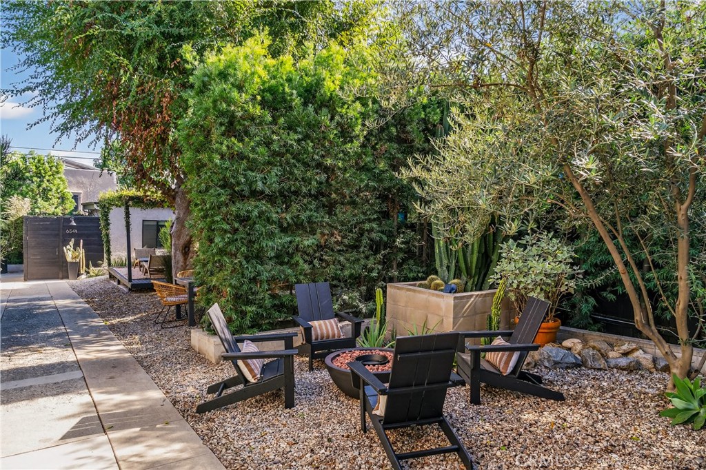 MLS #WS25280753 image #2