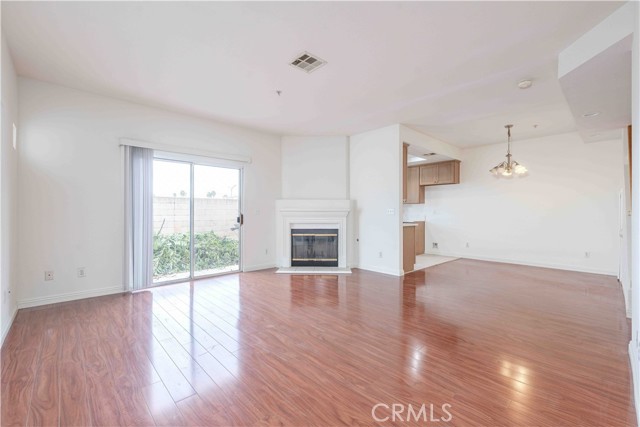 Detail Gallery Image 6 of 29 For 9027 Primavera Ln, Cypress,  CA 90630 - 3 Beds | 2/1 Baths