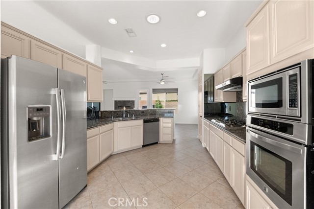 Detail Gallery Image 20 of 42 For 30911 Greensboro Ct, Cathedral City,  CA 92344 - 3 Beds | 2 Baths