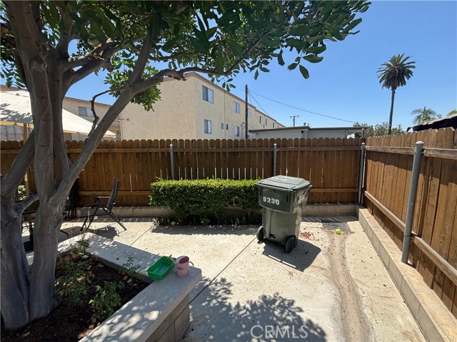 Image 11 of 20 For 6233 Haviland Avenue