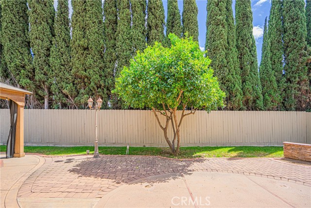 976 Northwood Avenue, Brea CA: https://media.crmls.org/medias/df129018-226f-4fb5-ae80-a6666335c7b8.jpg